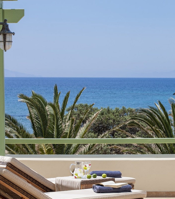 FINIKAS SEA VIEW VILLA WITH OUTDOOR JACUZZI